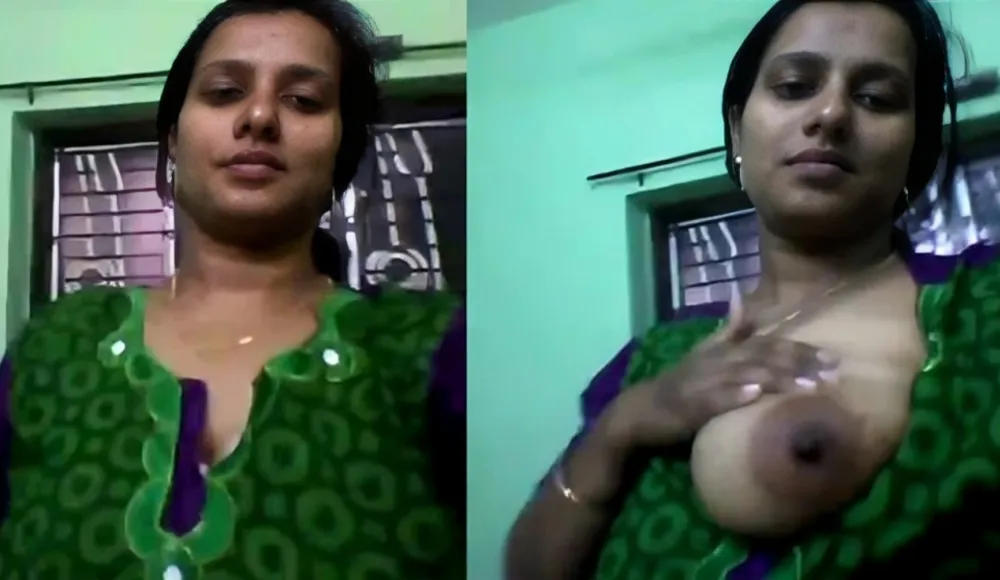 Desi Milf Horny Aunty Showing Her Amazing Boobs 2 Unseen Videos Watch Now