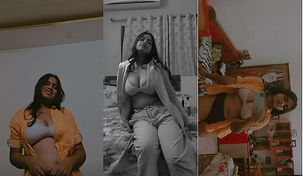 Sexy Indian Girl Shows Boobs