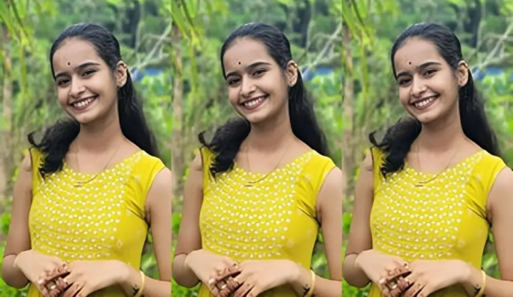 Sexy Indian Perfect Girl Shows Her Nude Body