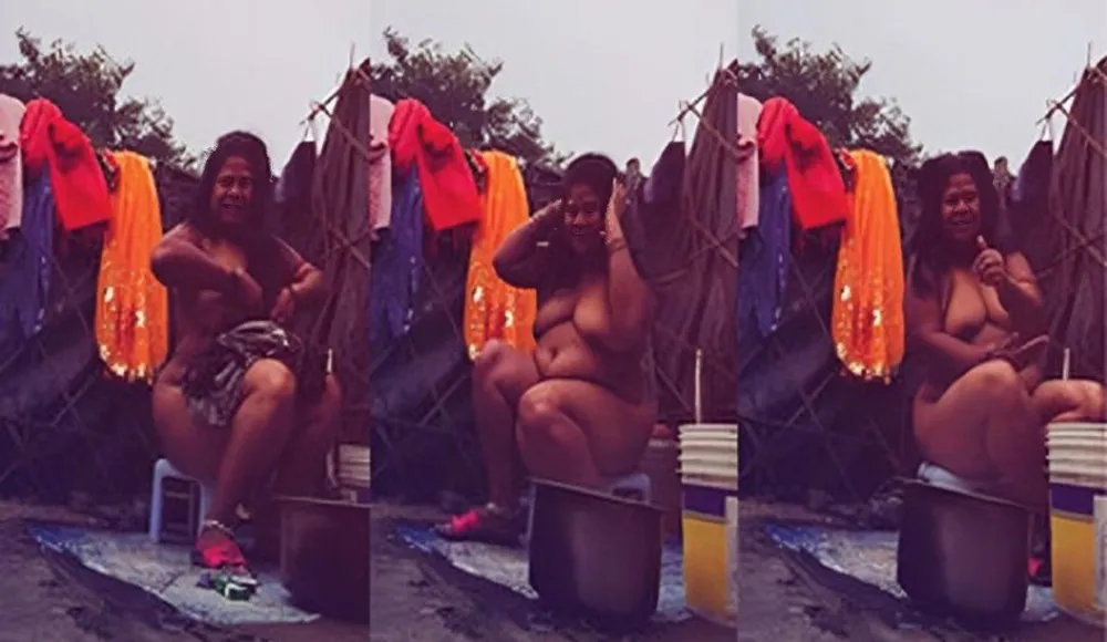 Indian Bhabhi Out Door Bathing