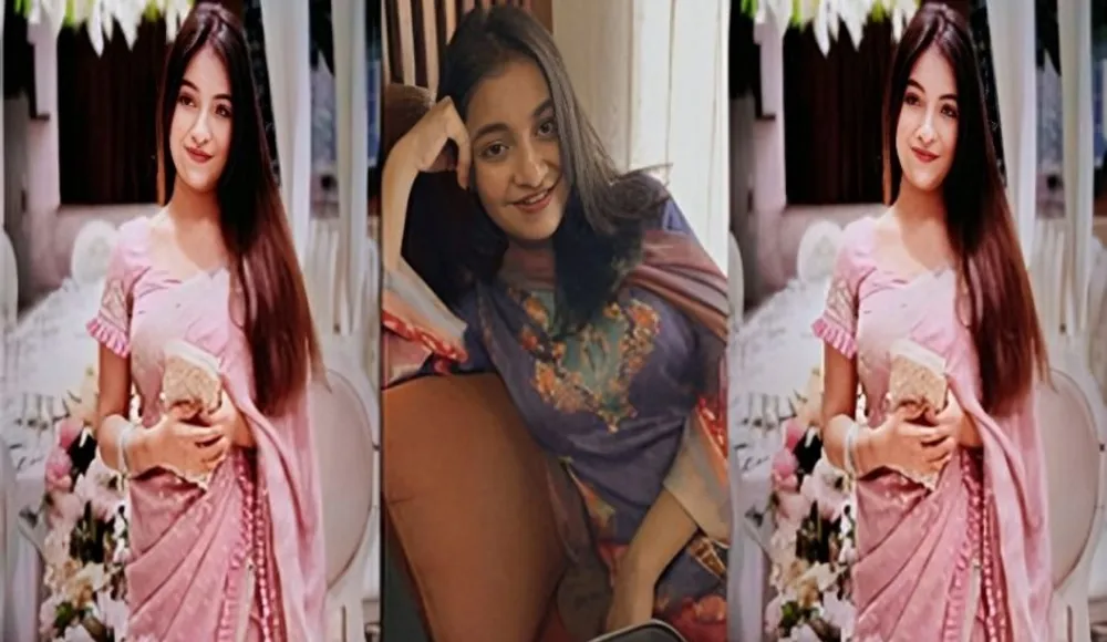 Beautiful Girl Showing Bathing Video For Lover