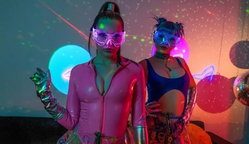 [BrazzersExxtra] Jewelz Blu, Aubree Valentine (the Big Bang  08 20 2025)