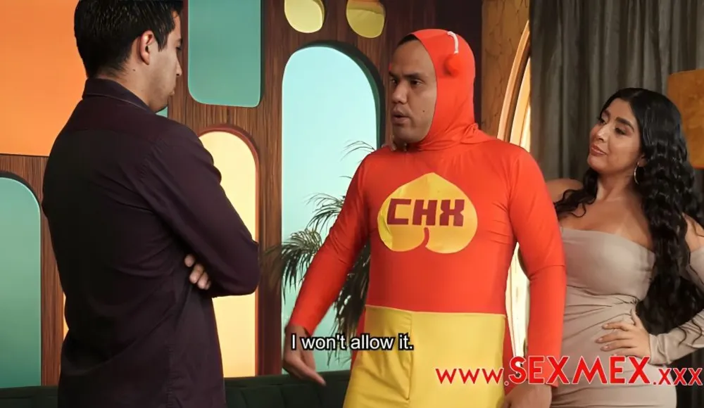 [SexMex] Lina Henao - The Horny Red Hooper Rescues The Booty Chick