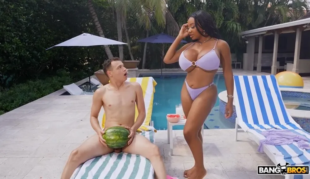 [BangBros] Tiamaria - Fuck My Melons