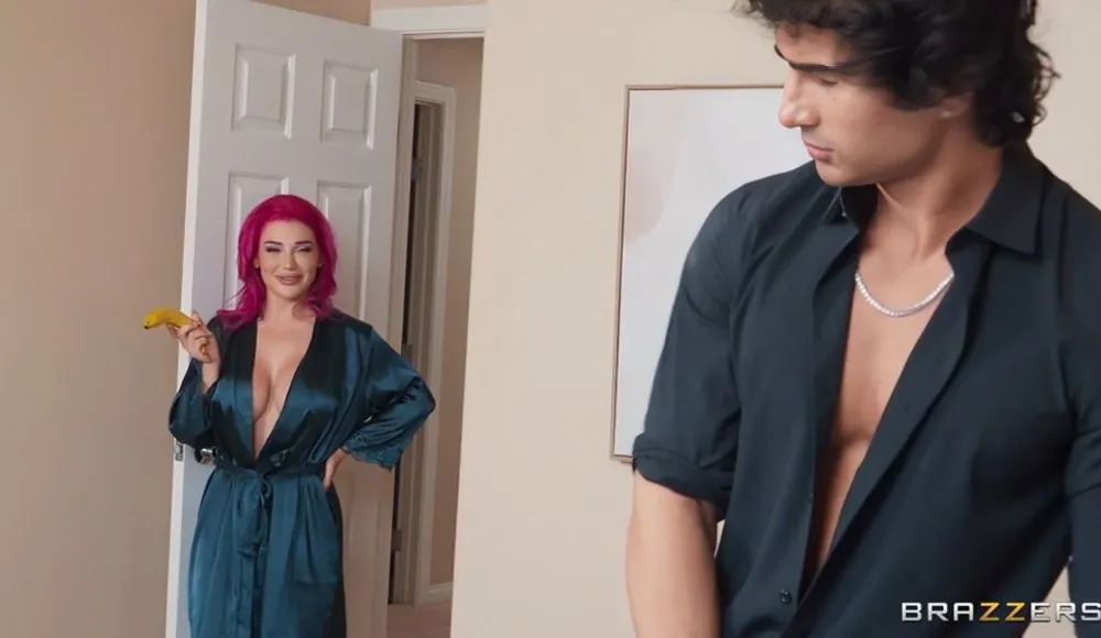 [Brazzers] Lily Lou - Match My Freak