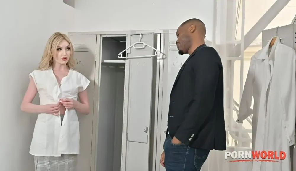 [PornWorld] Slutty Nurse Baby Kxtten Tempts Colleagues Into A Rough Piss Fuelled Dp Gangbang