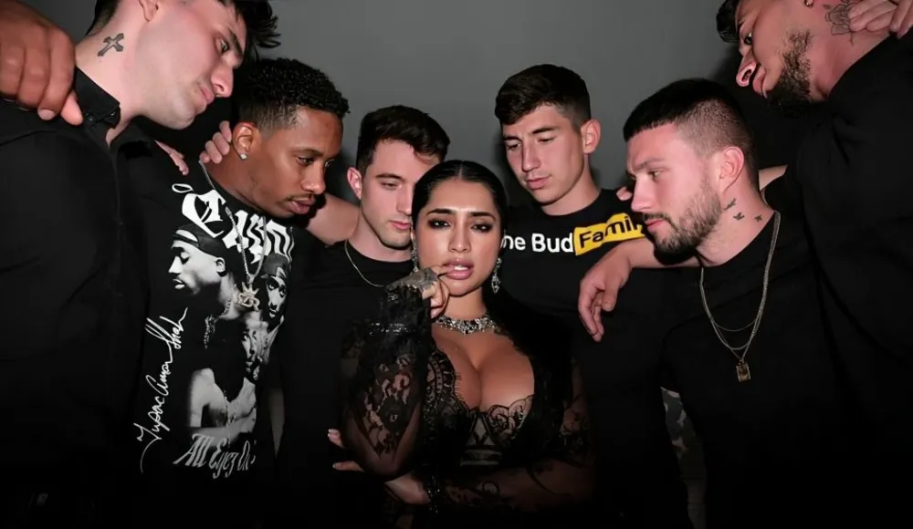 Yasmina Khan's First Triple Penetration For Her Birthday Creampie And Squirt