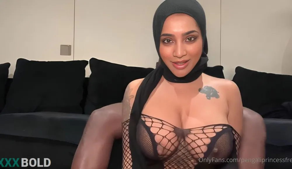 Yasmina Khan - Doggy Fuck My Pretty Pussy Indian Bbc Bigass