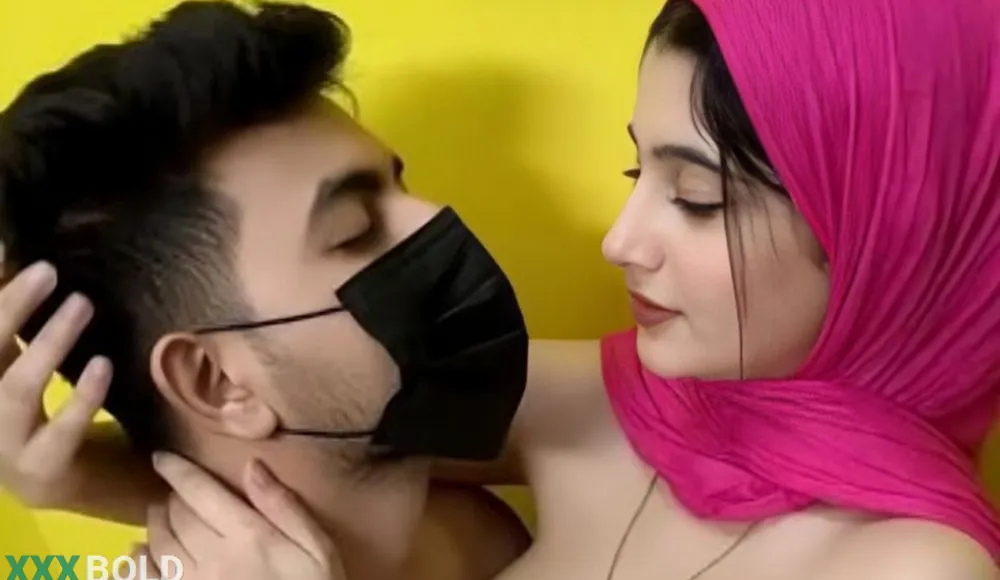 Couple Sex In A Room Hijabi Tango Kiss Vdo