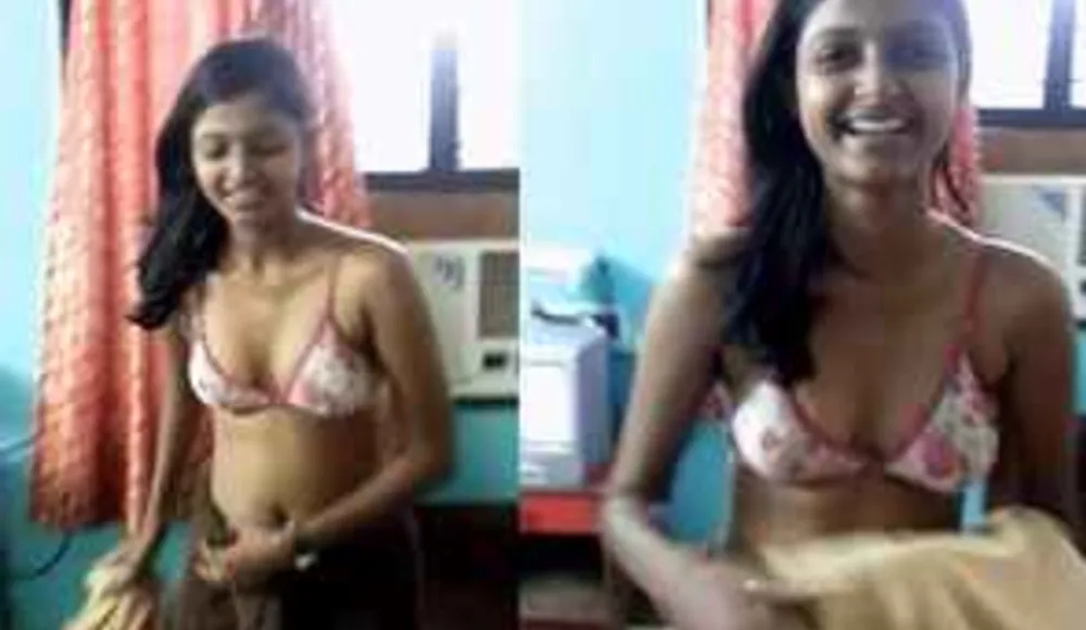 Desi Teen Randi Juhi Secretely Recorded Hindi Audio